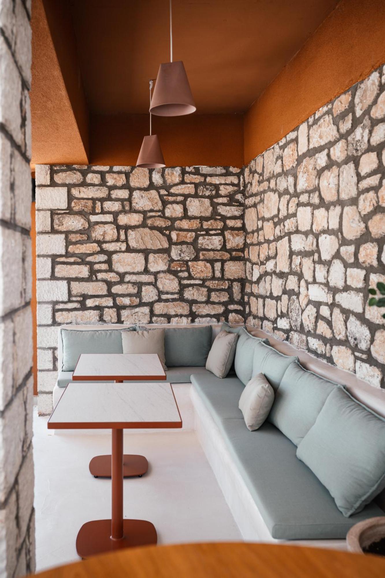 Trinity Design Suites Valanidorachi Extérieur photo