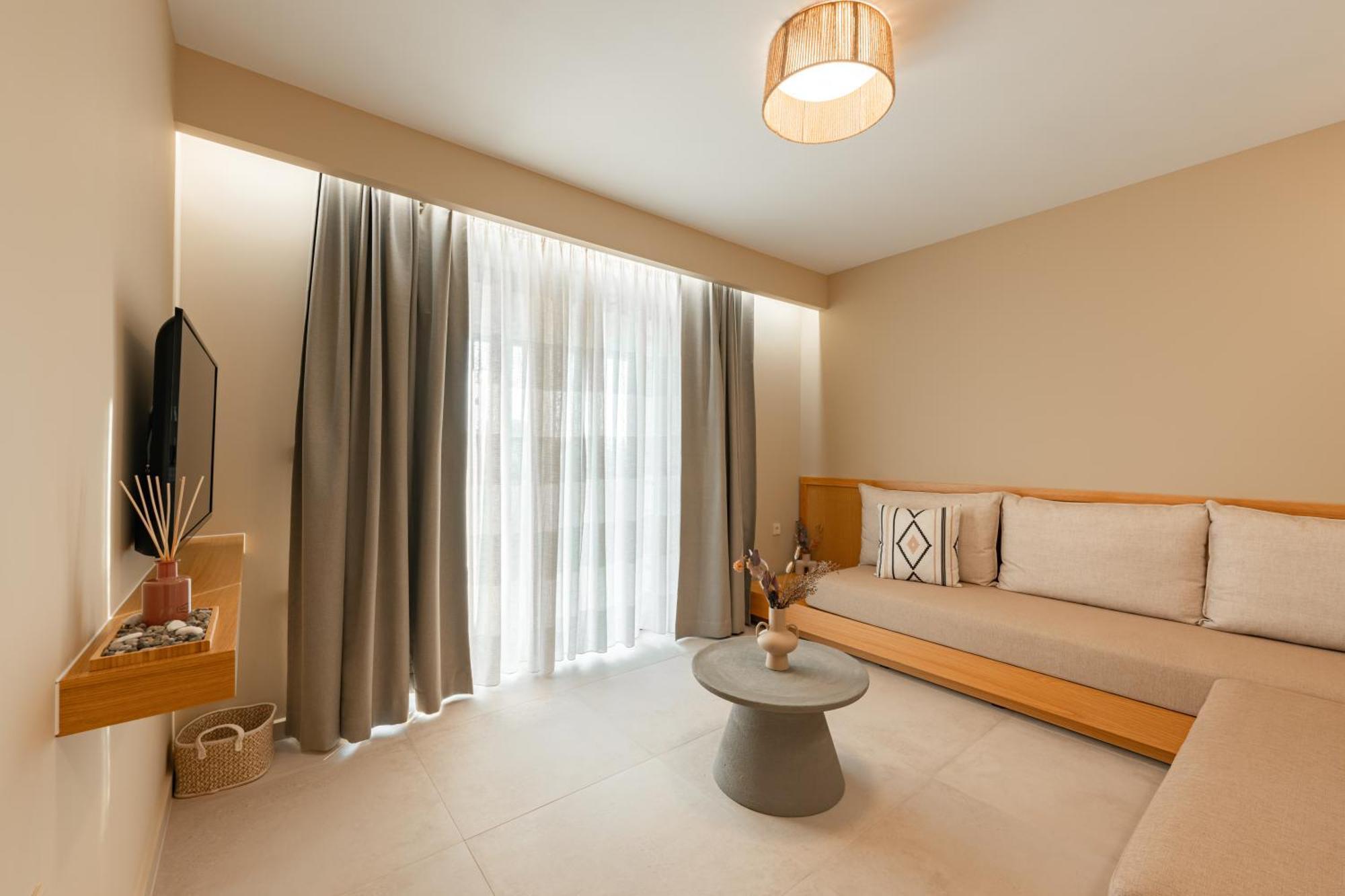 Trinity Design Suites Valanidorachi Extérieur photo