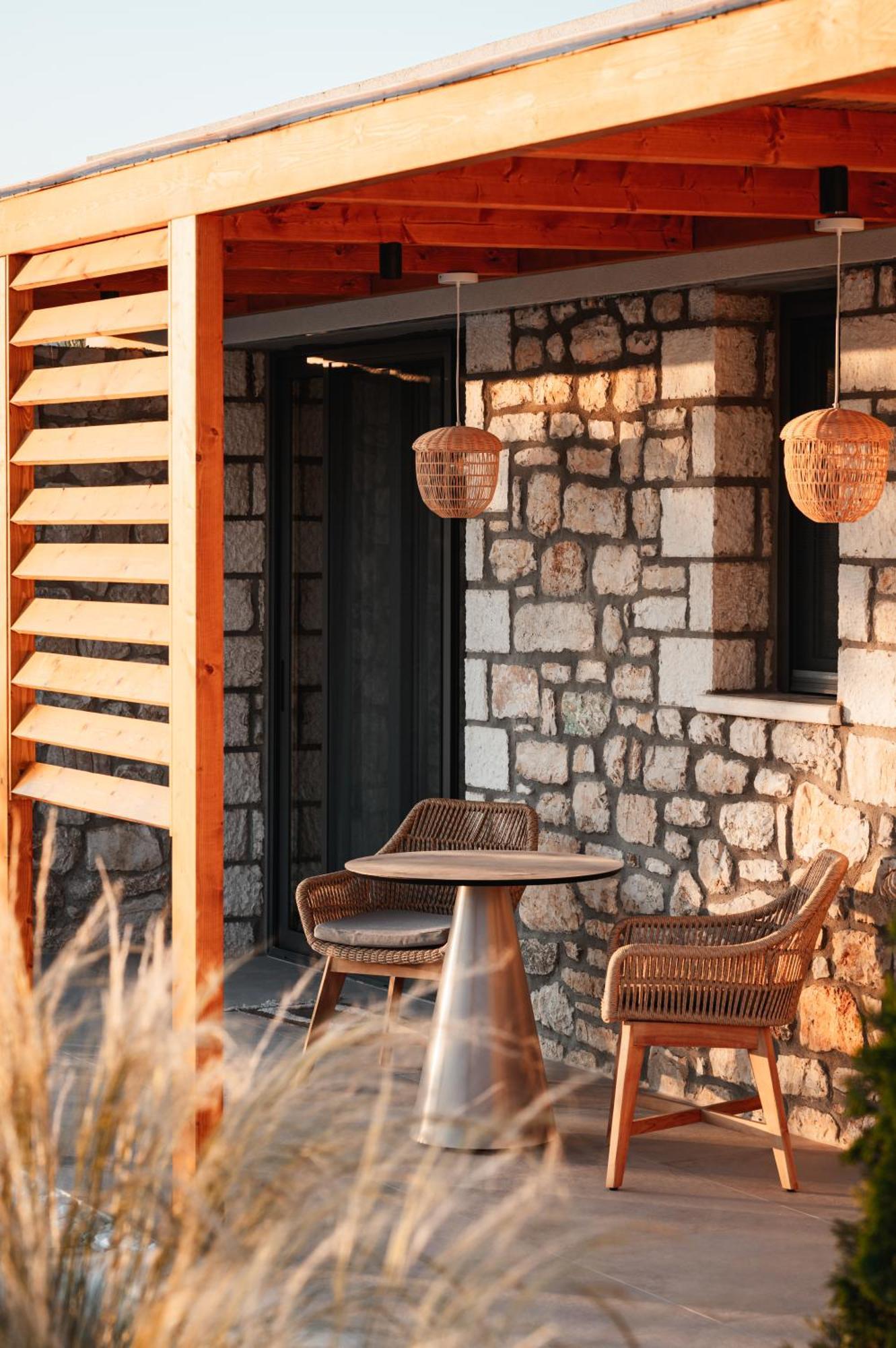 Trinity Design Suites Valanidorachi Extérieur photo