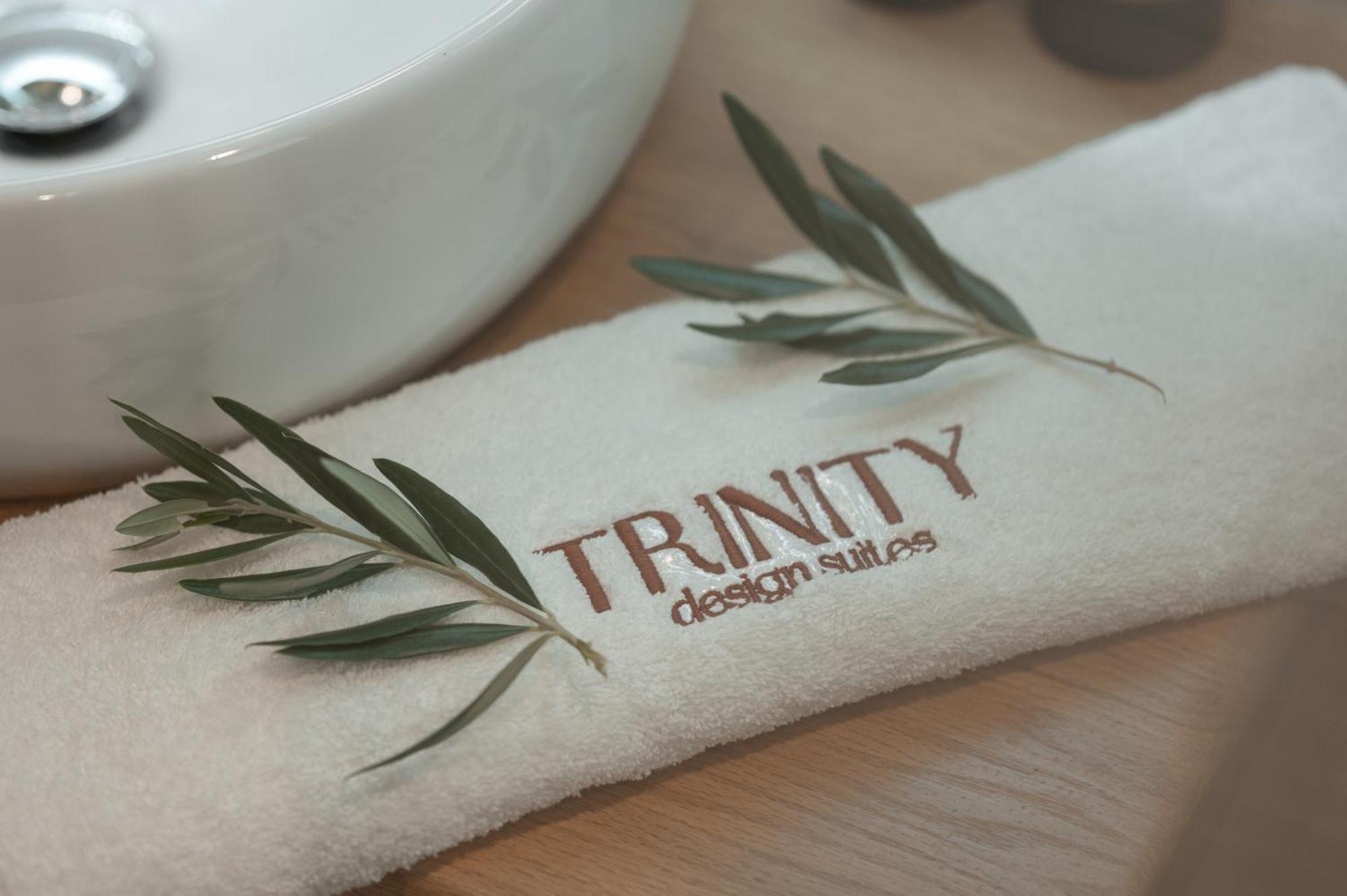Trinity Design Suites Valanidorachi Extérieur photo